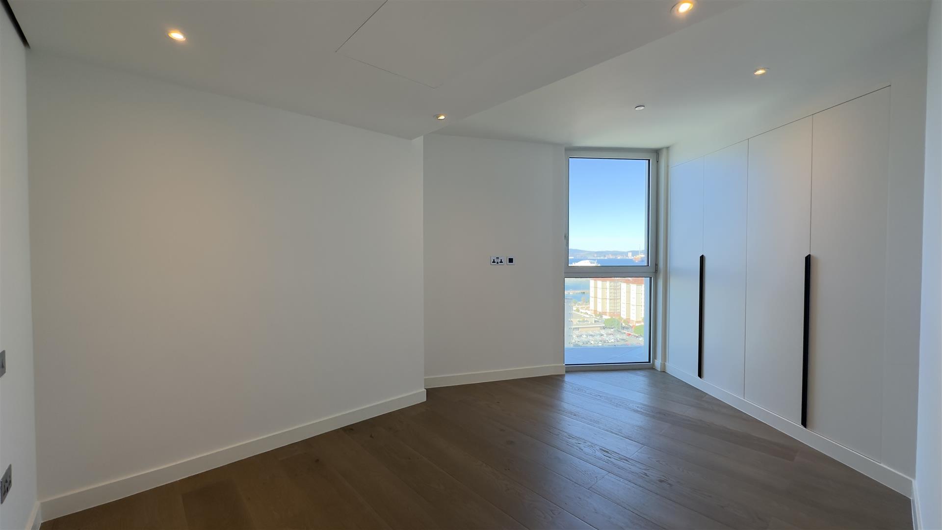 Image of Apartment - 3 Bedrooms - 3 Bathrooms for Rental in EuroCity-Gibraltar, Image 11